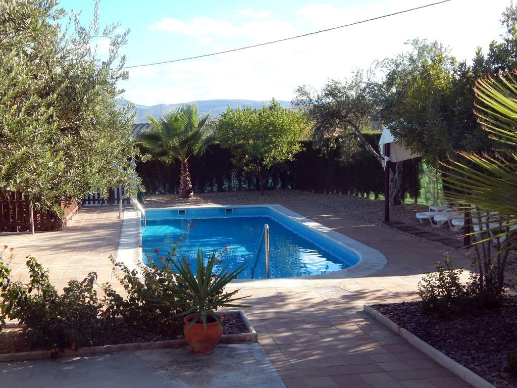 Villa Maria - Pista De Padel Y Piscina Baena Exterior photo